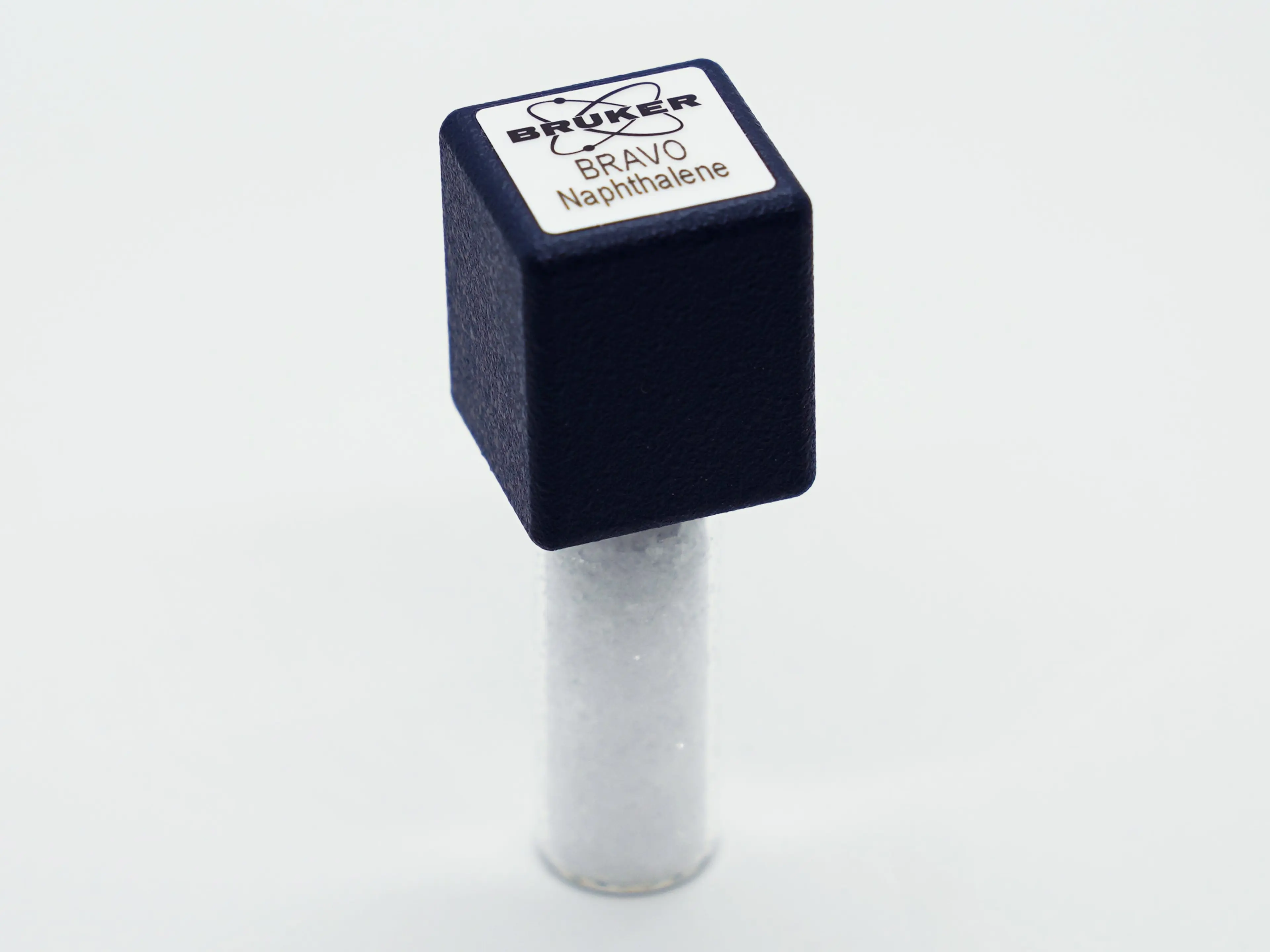 BRM422: Naphthalene Raman standard with Certificate