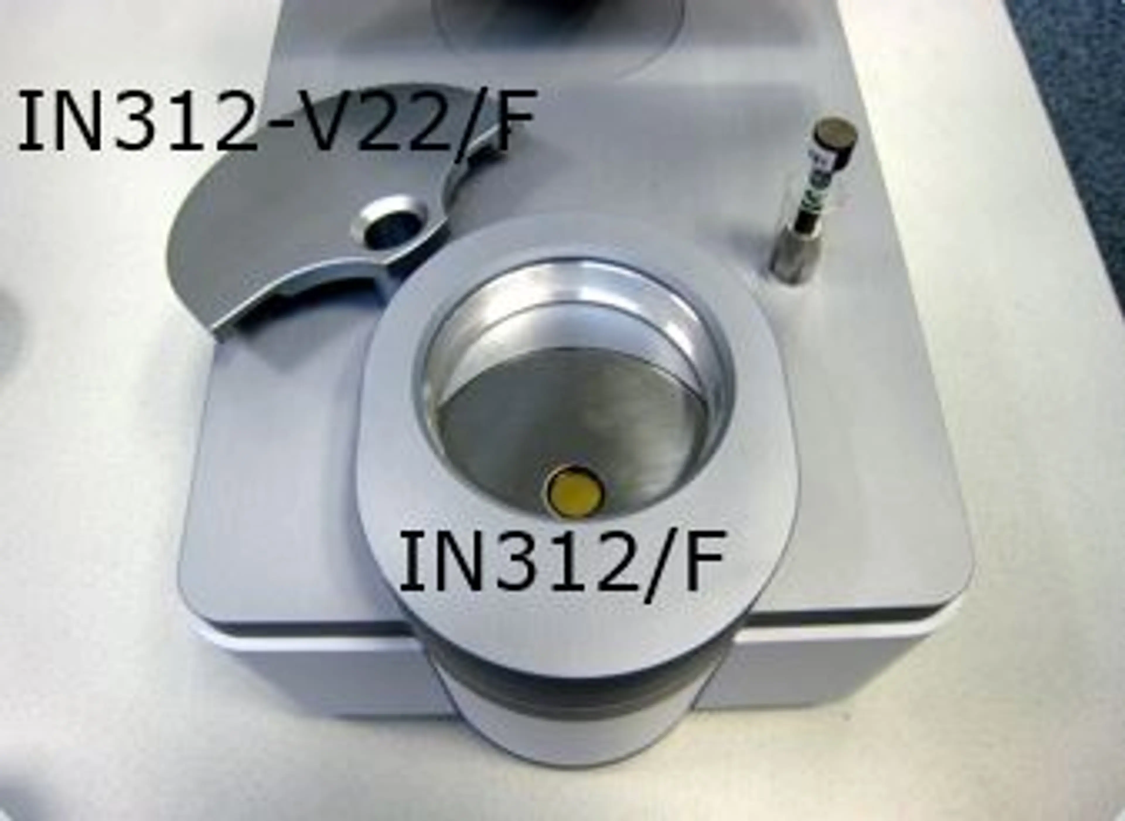 IN312/F: Rotating sample cup holder (97mm) w/o sample cup for TANGO
