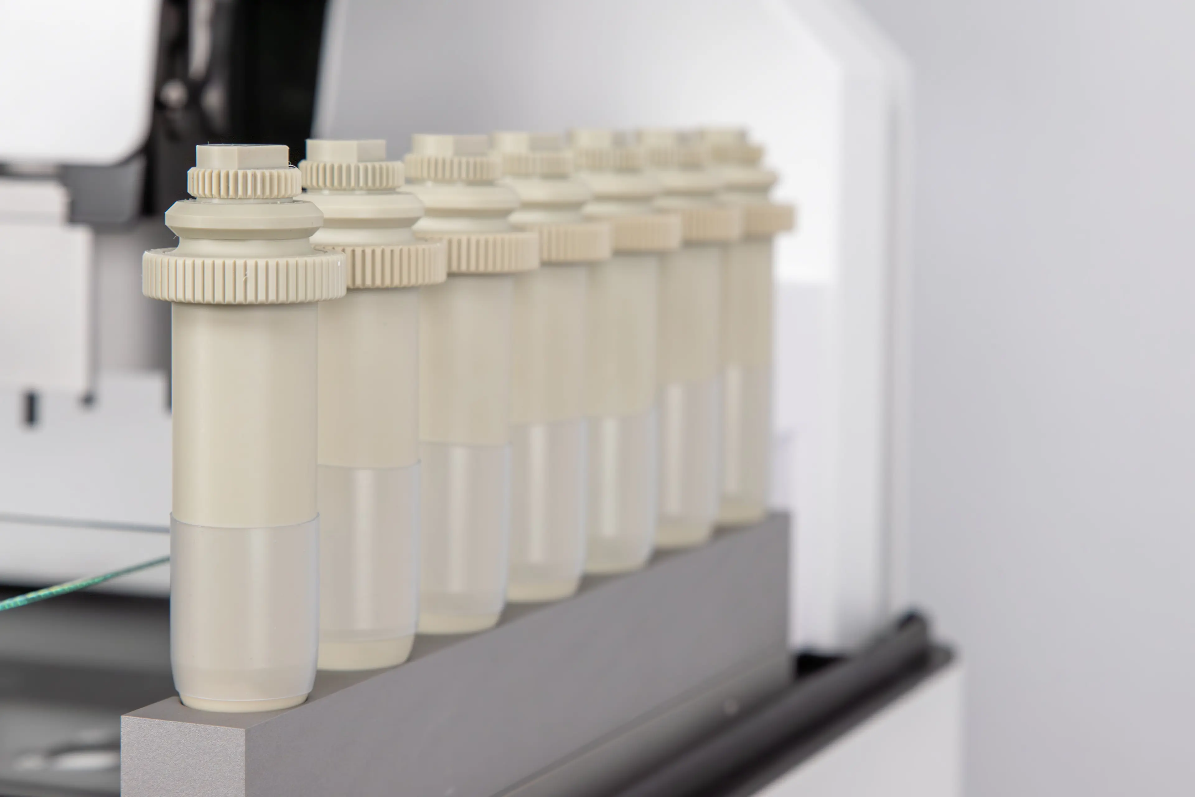 GDU-Pfd dispensing container 20 g PP, with universal extruder, with RFID chip
