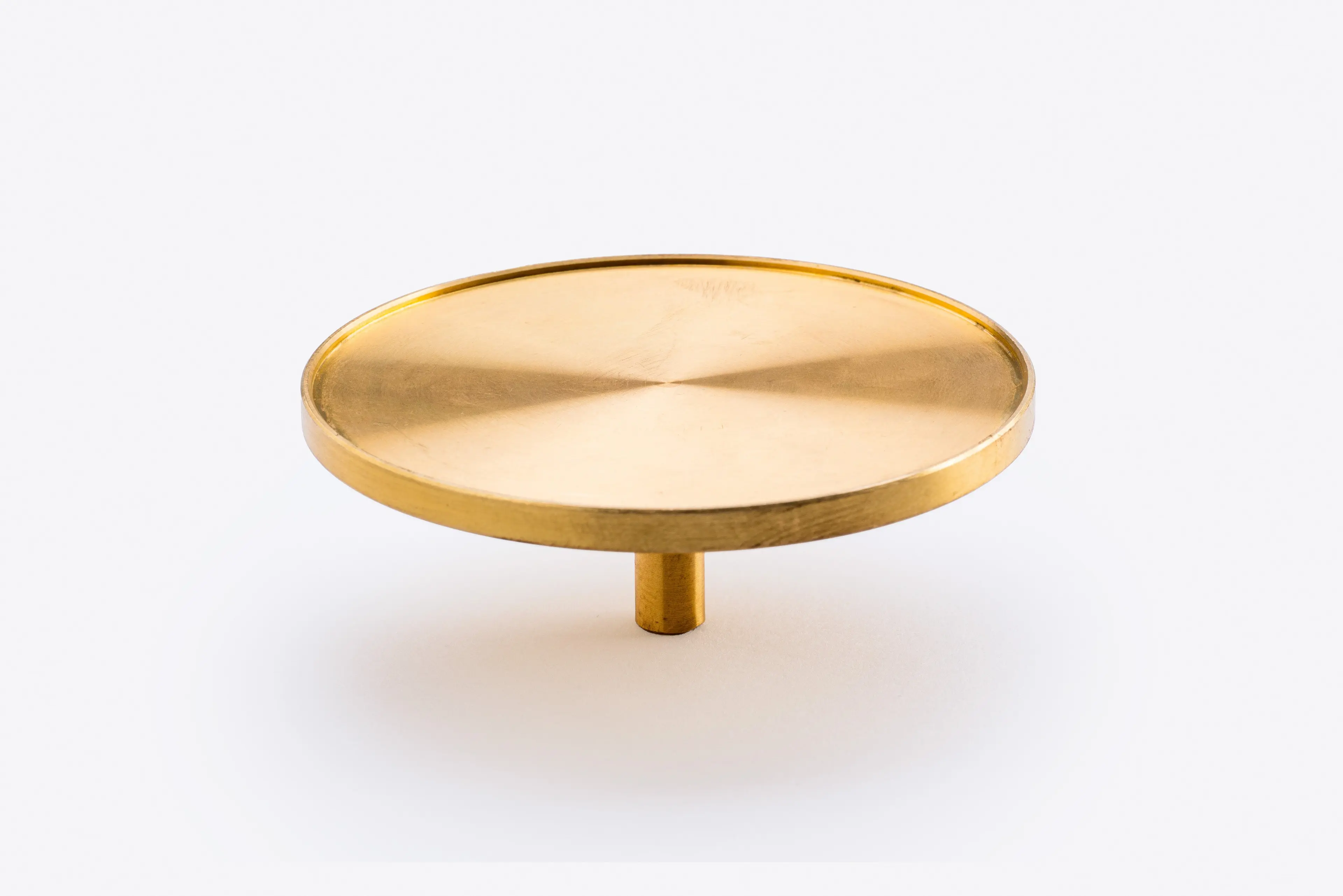 Circular stage brass mount