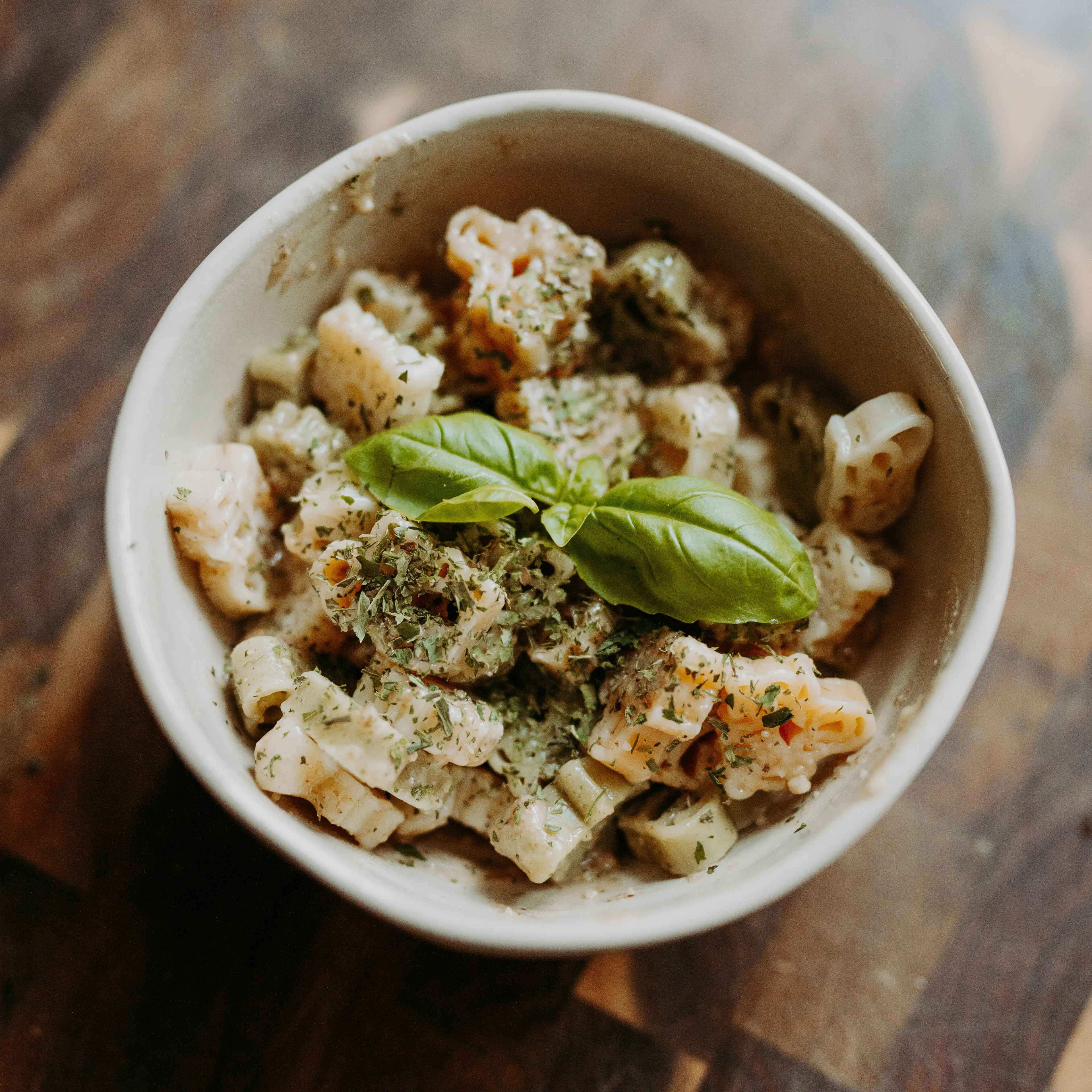 Pasta mit cremigem Pesto Salbei und Zitrone