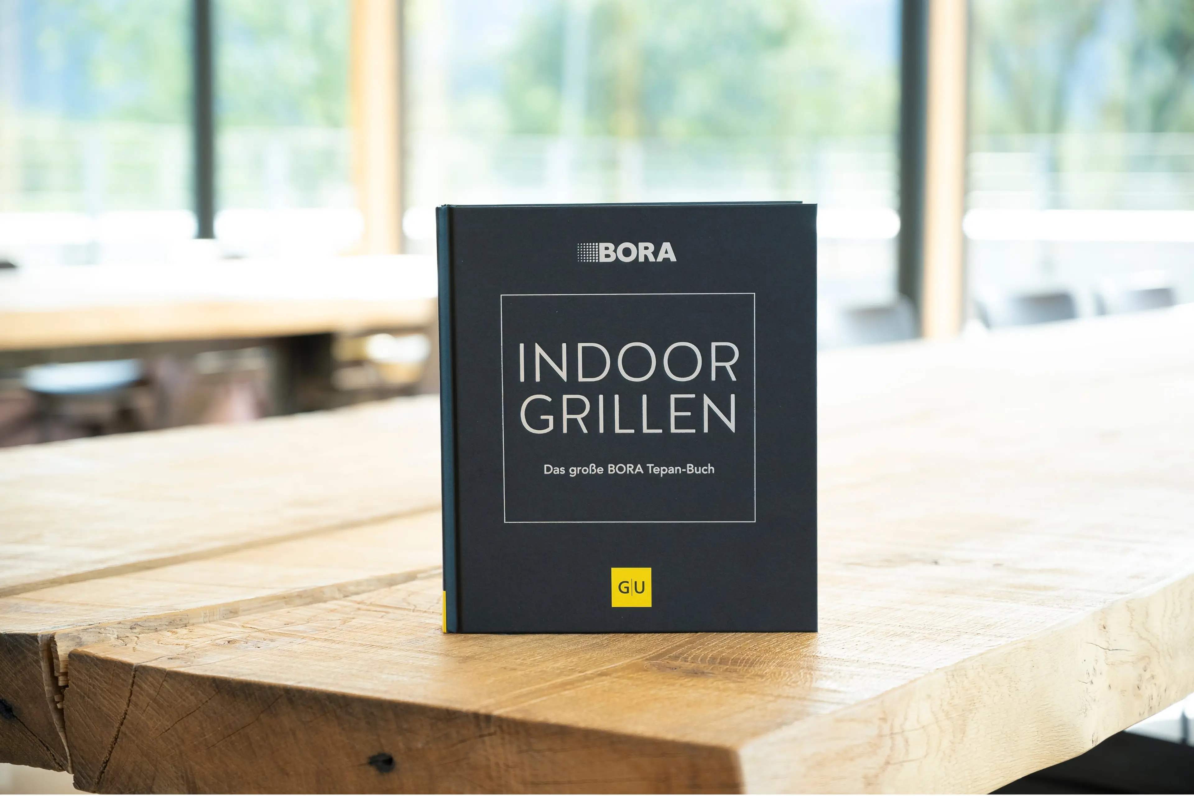 Indoor barbecue - The big BORA tepan-book
