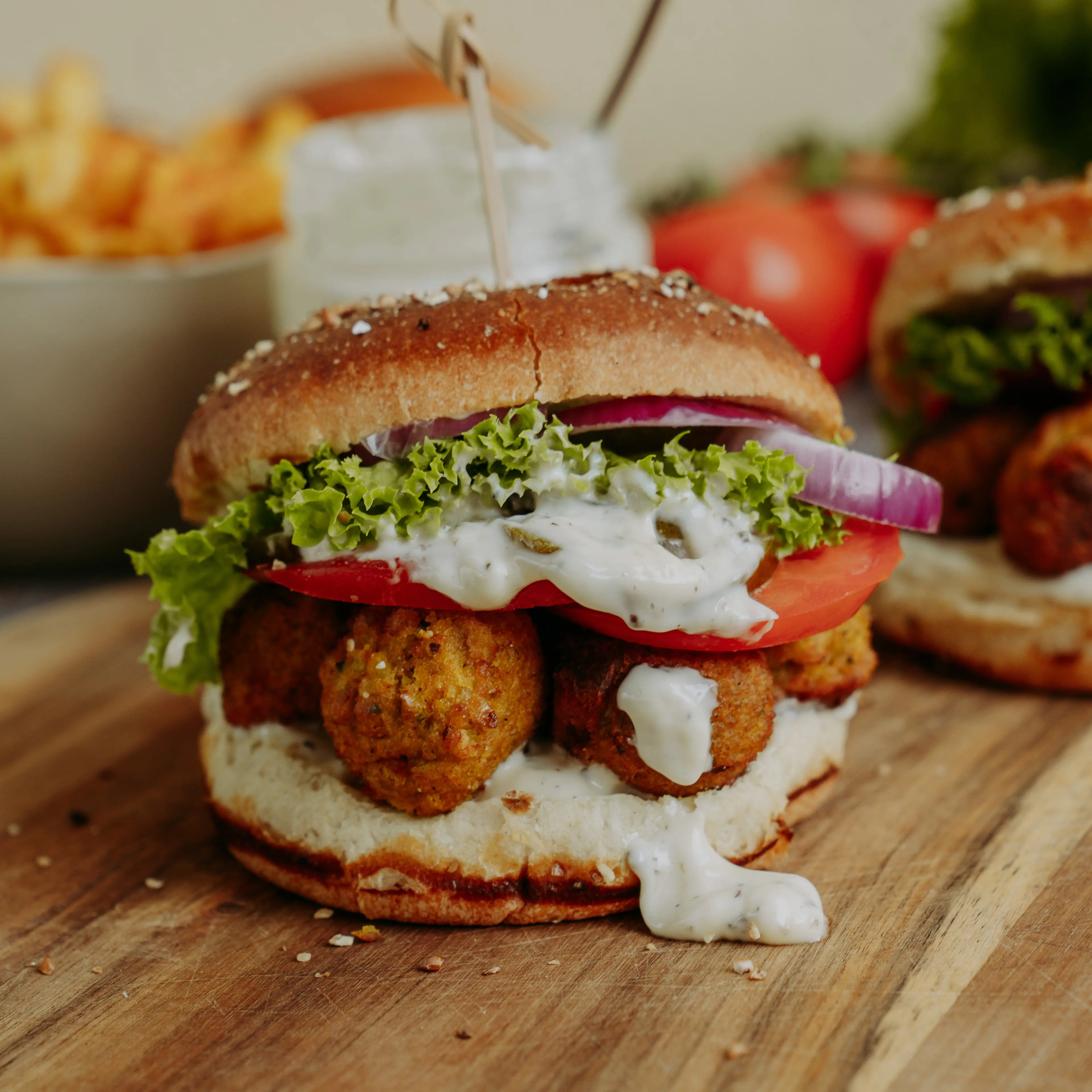 Falafel Burger mit Classic Burger Sauce