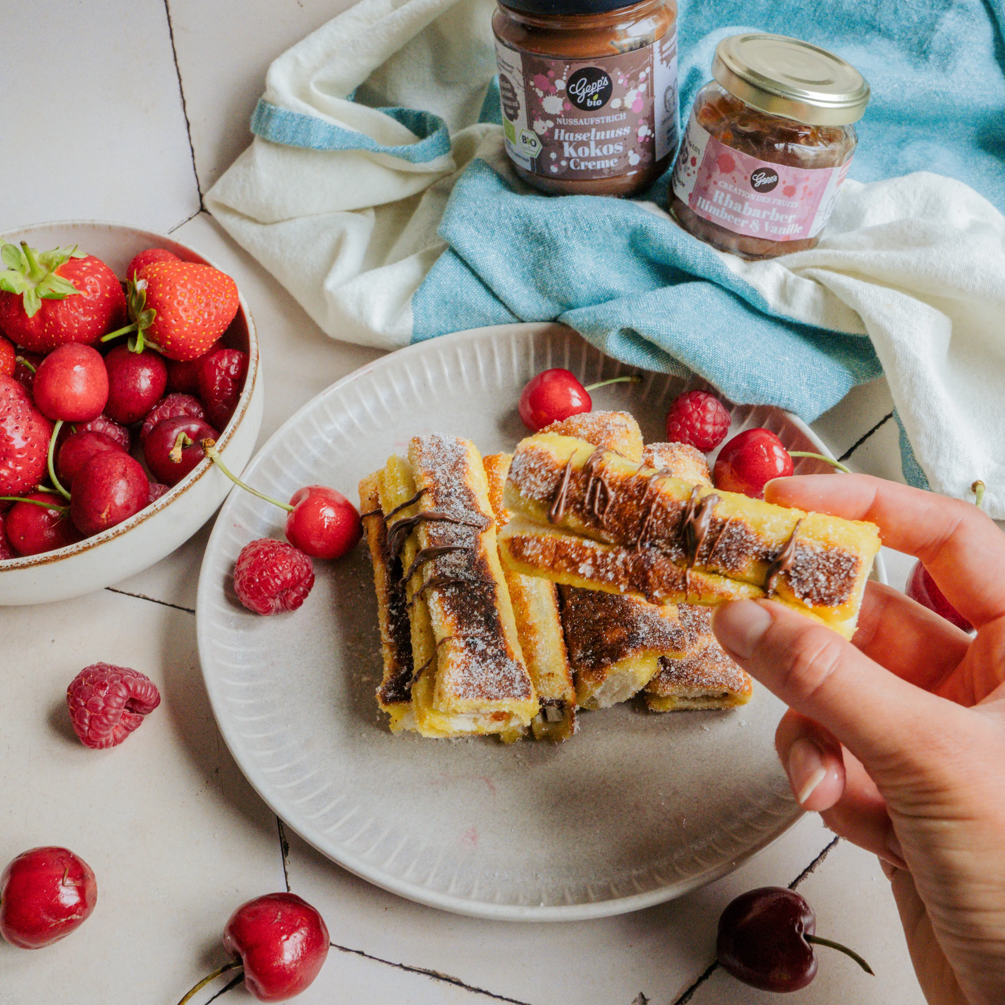 Suesse Pfannkuchenroellchen